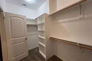 148 Frank St, Greenville, TX 75402 - Photo 12