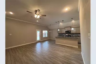 148 Frank Street, Greenville, TX 75402 - Photo 2