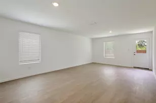 12104 Steeplechase Dr, Providence Village, TX 76227 - Photo 14