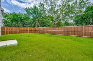 12104 Steeplechase Dr, Providence Village, TX 76227 - Photo 24