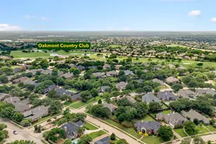 1610 Fairway Dr, Corinth, TX 76210 - Photo 4