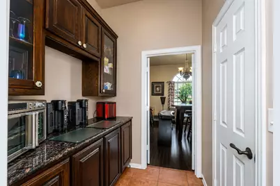 100 Manders Court, Runaway Bay, TX 76426 - Photo 10