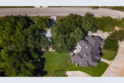 100 Manders Court, Runaway Bay, TX 76426 - Photo 32