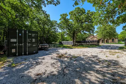 100 Manders Court, Runaway Bay, TX 76426 - Photo 30
