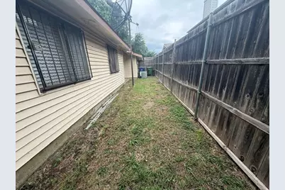 710 Intrepid Drive, Garland, TX 75043 - Photo 20