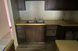 710 Intrepid Dr, Garland, TX 75043 - Photo 10