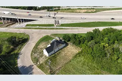 638 N M L King Jr Boulevard, Grand Prairie, TX 75050 - Photo 2