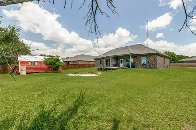 107 Indian Creek, Trenton, TX 75490 - Photo 24