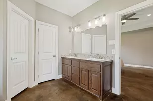 107 Indian Crk, Trenton, TX 75490 - Photo 16
