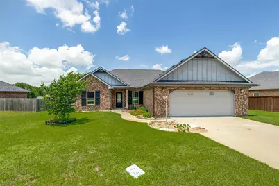 107 Indian Creek, Trenton, TX 75490 - Photo 2
