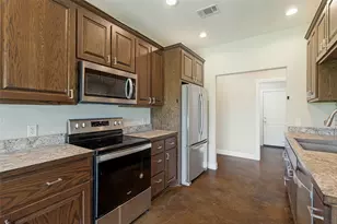 107 Indian Crk, Trenton, TX 75490 - Photo 8