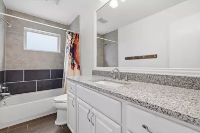 1614 Sunswept Terrace, Lewisville, TX 75077 - Photo 10