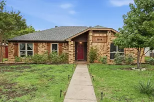 1614 Sunswept Terrace, Lewisville, TX 75077 - Photo 2