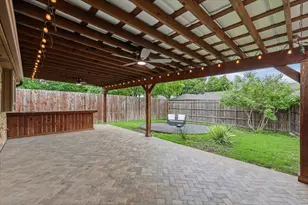 1614 Sunswept Terrace, Lewisville, TX 75077 - Photo 12
