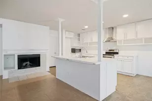 1665 Princess Ln, Little Elm, TX 75036 - Photo 6