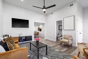 504 W Owing St, Denison, TX 75020 - Photo 2