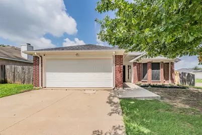 7000 Rovato Drive, Arlington, TX 76001 - Photo 2