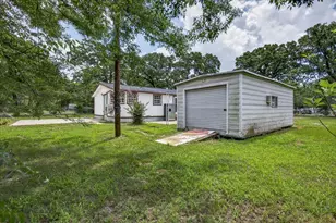 250 E Golden Oaks Dr, Mabank, TX 75156 - Photo 28