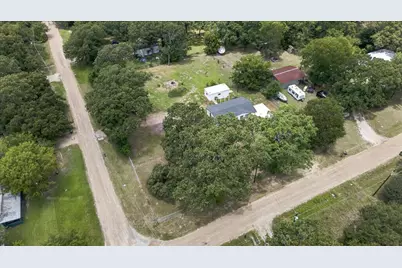 250 E Golden Oaks Drive, Mabank, TX 75156 - Photo 30