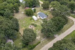 250 E Golden Oaks Dr, Mabank, TX 75156 - Photo 20