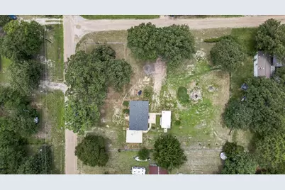 250 E Golden Oaks Drive, Mabank, TX 75156 - Photo 24
