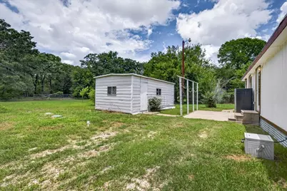 250 E Golden Oaks Drive, Mabank, TX 75156 - Photo 24