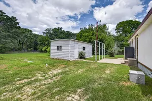 250 E Golden Oaks Dr, Mabank, TX 75156 - Photo 24