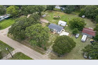 250 E Golden Oaks Drive, Mabank, TX 75156 - Photo 22