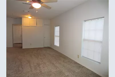 1106 Peak Street, Denton, TX 76201 - Photo 6