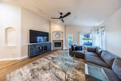 11038 Mansfield Drive, Frisco, TX 75035 - Photo 10