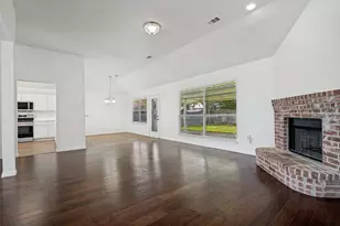 3111 Creekside Dr, Sachse, TX 75048 - Photo 6