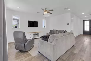 1220 Lady Mantle Wy, Little Elm, TX 76227 - Photo 8