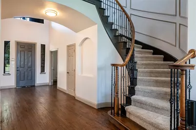 5730 Creek Crossing Lane, Sachse, TX 75048 - Photo 8