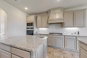 422 Crestview Dr, Midlothian, TX 76065 - Photo 8