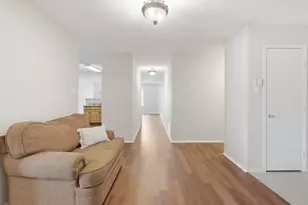 4901 Parkview Hills Ln, Fort Worth, TX 76179 - Photo 10