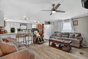 6602 Ashley Ct, Granbury, TX 76049 - Photo 6