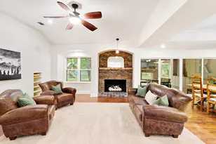 9902 Galway Dr, Dallas, TX 75218 - Photo 2