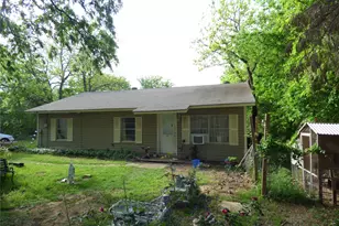 511 W Pecan St, Aubrey, TX 76227 - Photo 1