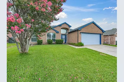 7609 Albany Lane, Arlington, TX 76002 - Photo 2