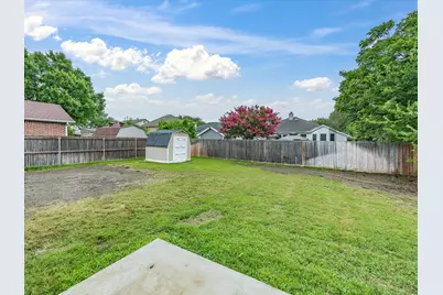 7609 Albany Lane, Arlington, TX 76002 - Photo 32
