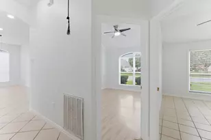 7609 Albany Ln, Arlington, TX 76002 - Photo 18