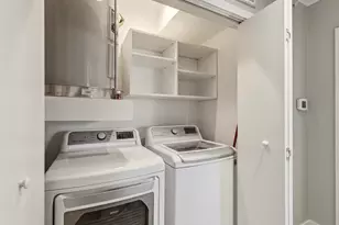 3922 Gilbert Ave, Dallas, TX 75219 - Photo 6