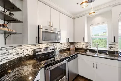 3922 Gilbert Avenue #211, Dallas, TX 75219 - Photo 2