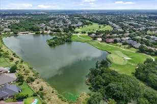 325 Kirby Dr, Argyle, TX 76226 - Photo 32