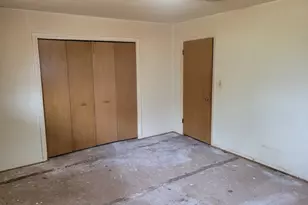 115 S Crescent Dr, Electra, TX 76360 - Photo 8