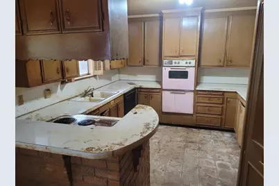 115 S Crescent Drive, Electra, TX 76360 - Photo 4