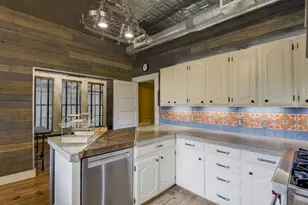 708 W Marvin Ave, Waxahachie, TX 75165 - Photo 12