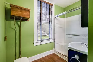 708 W Marvin Ave, Waxahachie, TX 75165 - Photo 18