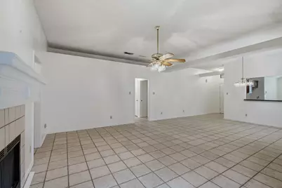 312 Banyan Drive, Grapevine, TX 76051 - Photo 10
