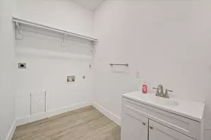 1414 W 2nd Ave, Corsicana, TX 75110 - Photo 32